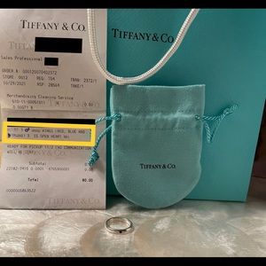 Authentic Tiffany & Co. Elsa Peretti 0.05 Carat Round Faceted Sapphire Ring! Sz5